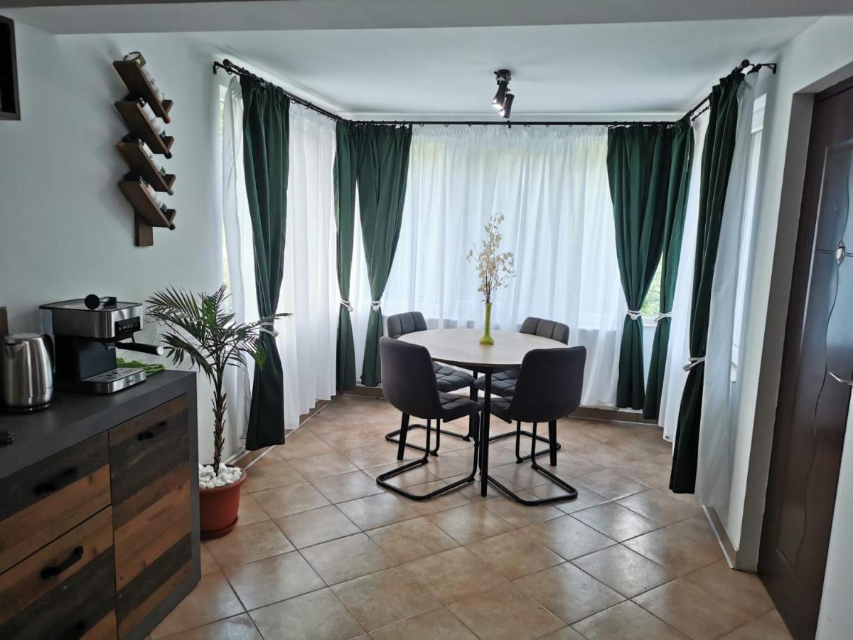 Hotel Casa Noastra Orszowa Zewnętrze zdjęcie