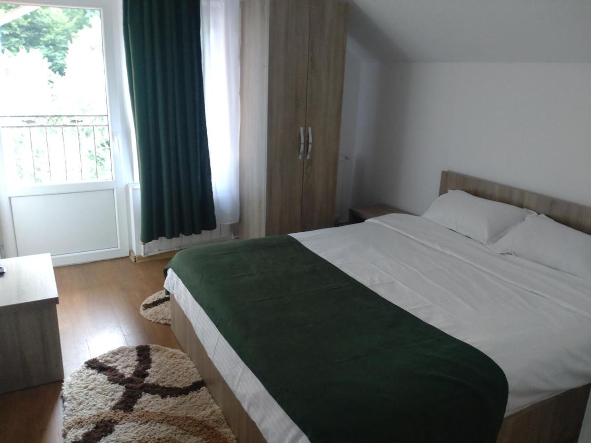 Hotel Casa Noastra Orszowa Zewnętrze zdjęcie
